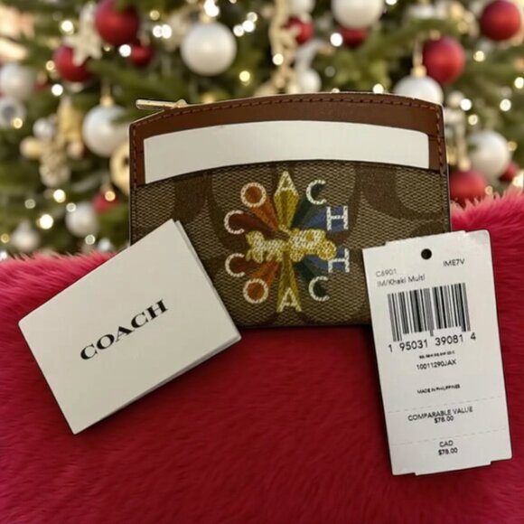 Collector's item: NWT Coach Card Case In Signature Canvas Coach Radial Rainbow - Picture 1 of 5